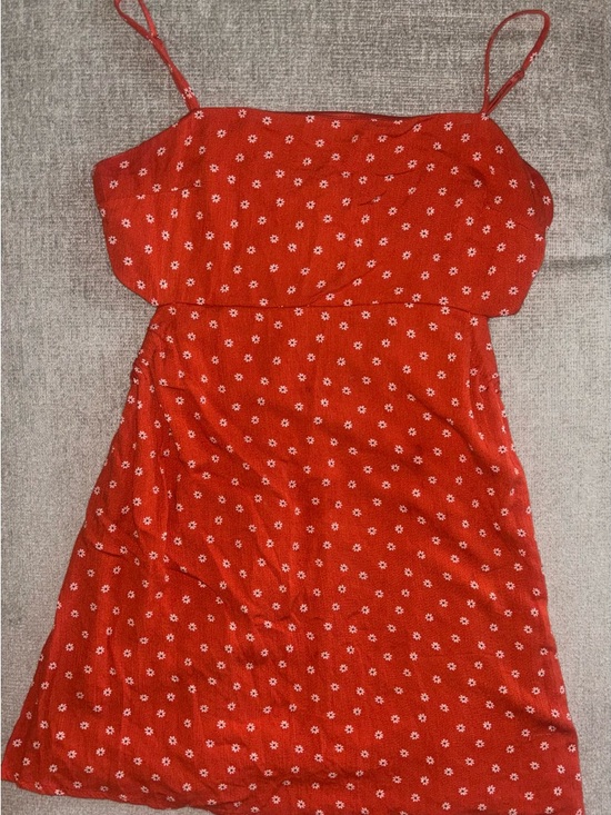 Altar'd State Dresses & Skirts - Alter’d State Red Floral Mini Dress Size M Cutout Back Zipper Summer